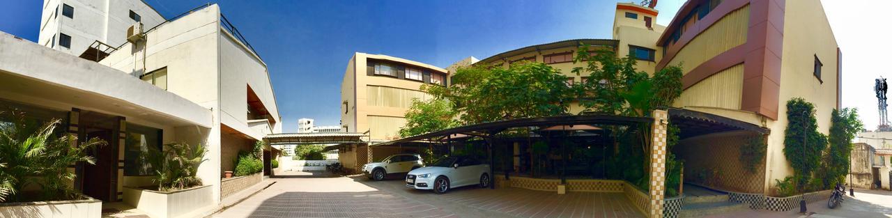 Hotel Orange Inn Sarkhej Dış mekan fotoğraf